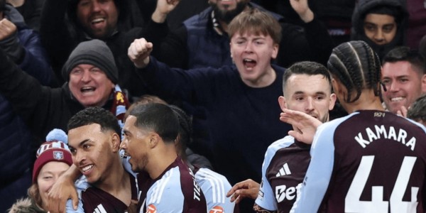 1-2！曼联倒下：4场仅1胜，23岁天才一战封神：梅开二度