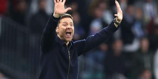 近8场仅2胜！阿隆索被曝帅位依旧稳固，输曼城后仍获多方力挺